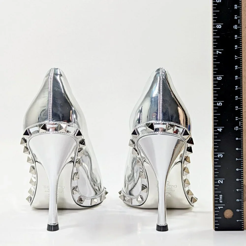 Valentino Garavani Women's Pointed Toe Rockstud Pumps Silver Sz 37.5 MSRP $1,390
